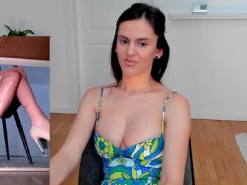 webcam girl wh4thefuck image #3439620