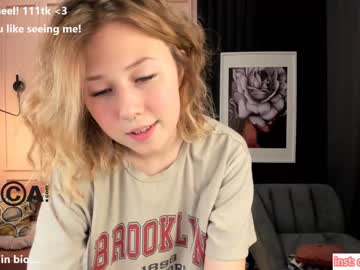 webcam girl lottie_shine image #3706320