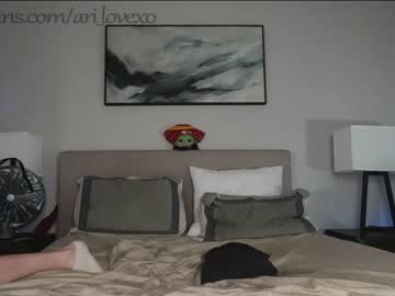 webcam couple ari_lovexo image #3663951