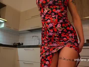 webcam girl therealbonnieclydex image #4398506