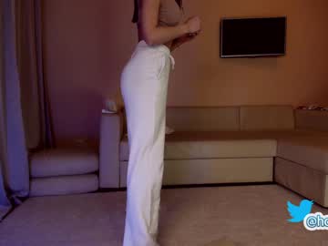webcam girl hollyextra image #3039061