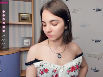 webcam girl shy_media image #4439710