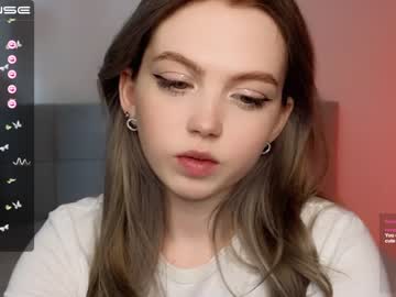 webcam girl small_blondee image #4524329