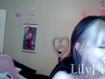 webcam girl lilypixel image #3406489