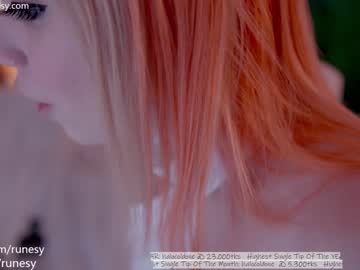 webcam girl runesy image #4487081