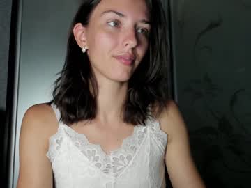 webcam girl water__lily image #2187597
