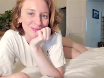 webcam girl pretendlunch image #4142794