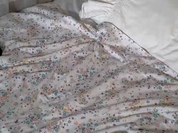 webcam girl littlegreekflower image #6067772