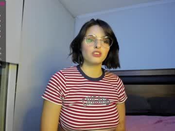 webcam girl yourfreakygirl image #4235297