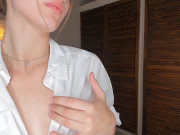 webcam girl kellanflowers image #5268751