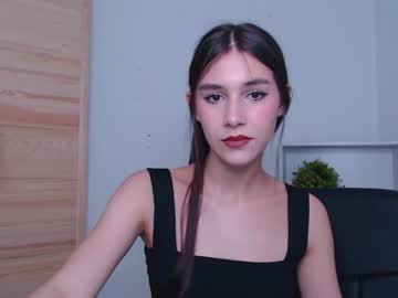 webcam girl li1lee_cherry image #2442576