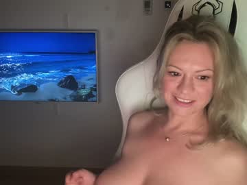 webcam girl kiradivine image #2594526