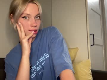 webcam girl angel_from_sky image #2177548