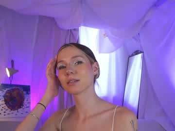 webcam girl kateuwugirl image #5340216
