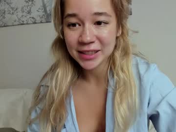 webcam girl kristyspiritedaway image #4942740