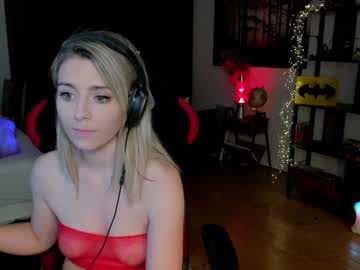 webcam girl kimilee22 image #5021064