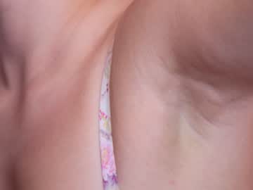 webcam girl ella_twinkle image #5372831