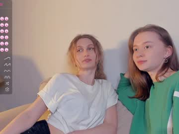 webcam couple _hollydolly_ image #6390090