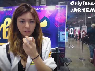 webcam girl artemisfit image #614023