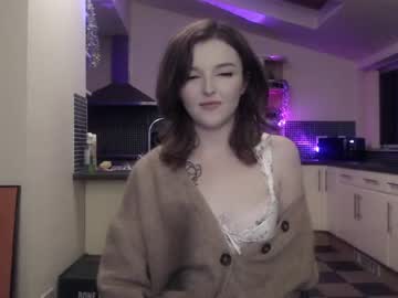 webcam girl lucydelovely image #2968342