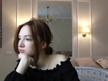webcam girl _guesswhat_ image #926658
