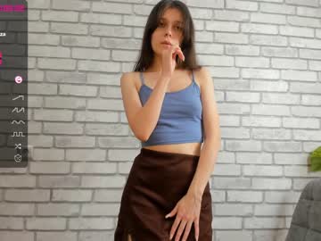 webcam girl carolynjacquelins image #3163011