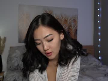 webcam girl refined_style image #6513492