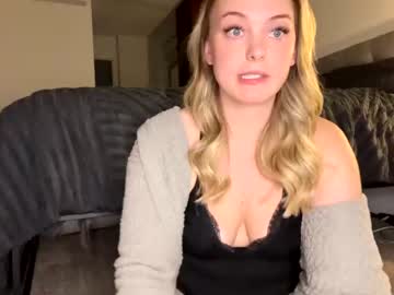 webcam girl blondeblueeyedmama image #4293468