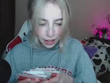 webcam girl maniloun image #1583013