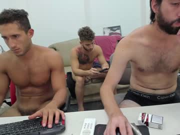 webcam man classied image #3907461
