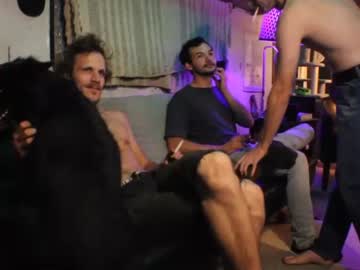 webcam man hollandhousestudios image #1871452
