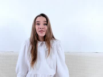 webcam girl milana_gross image #4348411