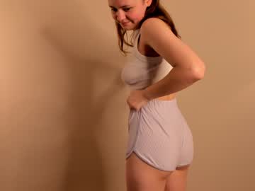 webcam girl winniewest_ image #4281675