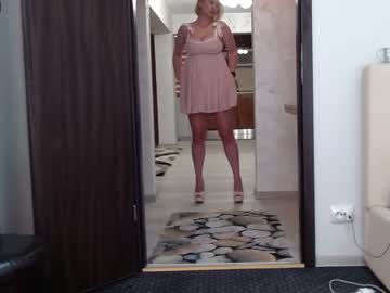 webcam girl carmela_fox image #3946267