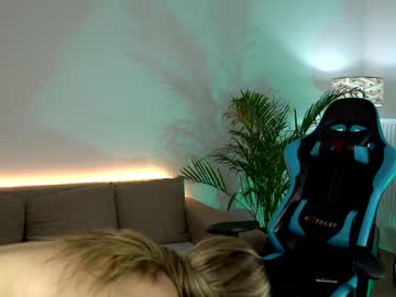 webcam girl naughtyrider69 image #1928783