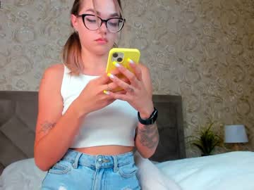 webcam girl dossennn image #2260570