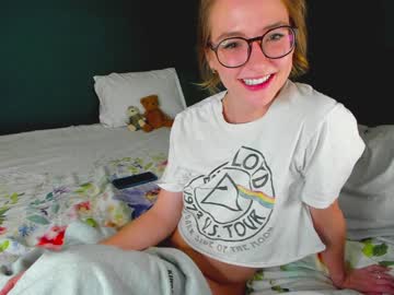 webcam girl innocentprovenguilty image #4036380
