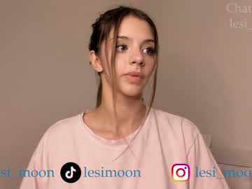 webcam girl lesi_moon image #5950871