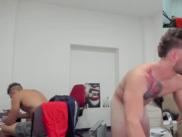 webcam man classied image #2539998