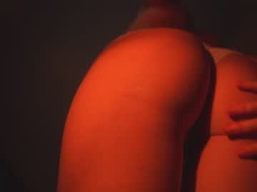 webcam girl bibi_it_is image #3659835