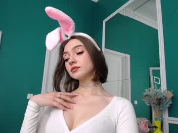 webcam girl adelewilson__ image #1148591
