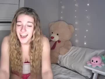 webcam girl dazzlingdani222 image #1713555