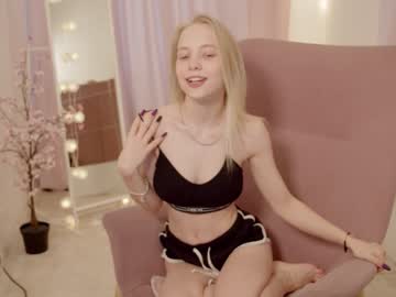 webcam girl appr0ved image #1220685