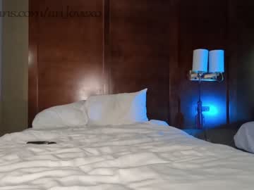 webcam couple ari_lovexo image #4571375
