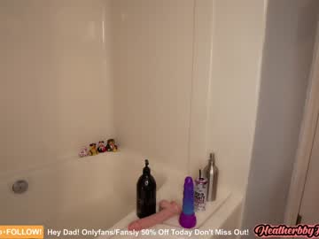 webcam girl heatherbby9 image #521415