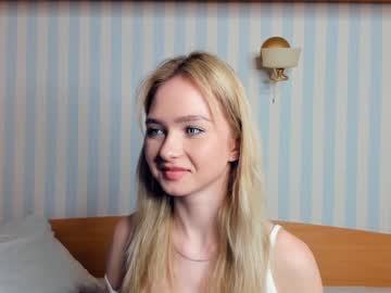 webcam girl h0lyangel image #6119255