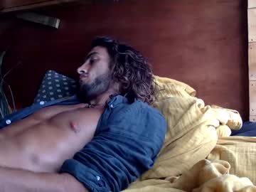 webcam man coconanacam image #4575045
