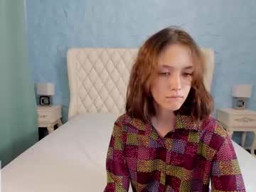 webcam girl lil_stitch image #2606829
