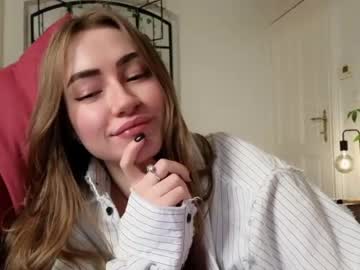 webcam girl strawberryjamx image #5824595