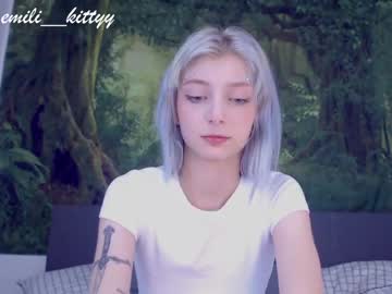 webcam girl lit1le_kitty_ image #2318868